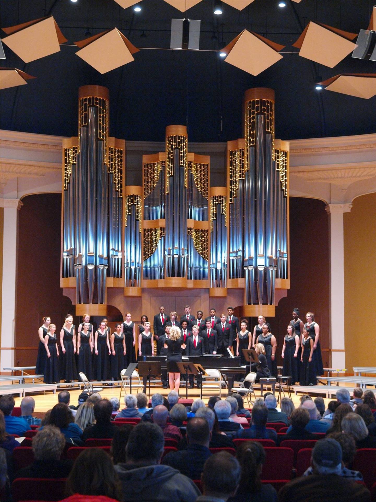 Yearling Singers & Bella Voce participated in the Ohio Wesleyan University High School Choral Festiv